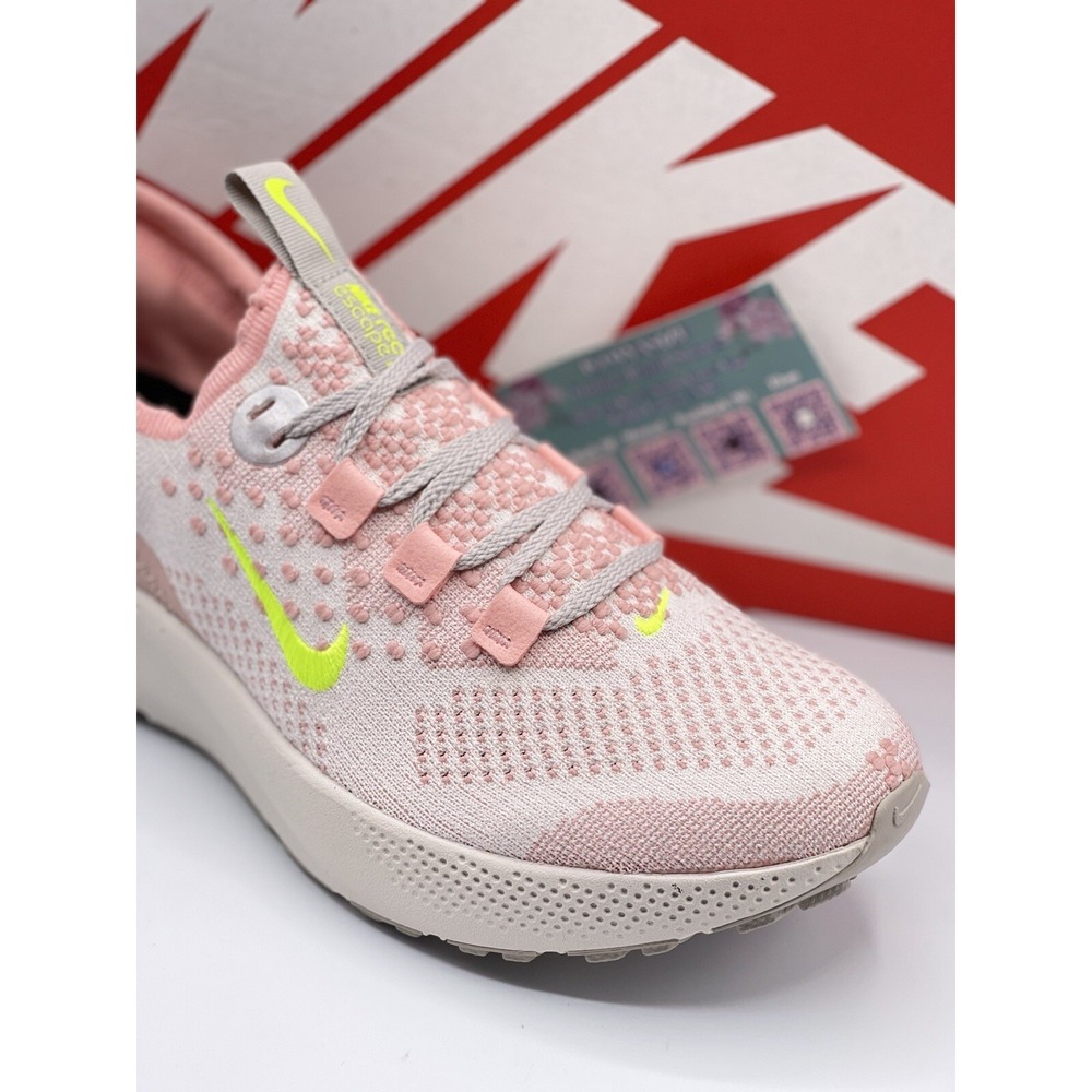Nike Escape Run Flyknit Shoes White/Silver Women's Size 9.5 DC4269‑101 NWOB - Picture 3 of 10